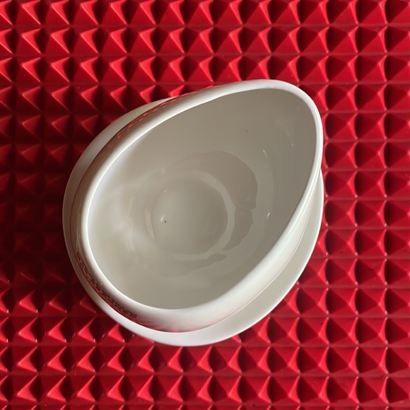 VINTAGE HUG MUG - Picture 7 of 11